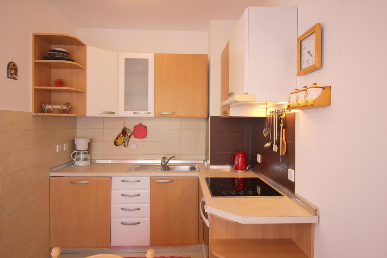 Apartment Vojka In City Center Porec Luaran gambar